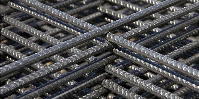 نقش میلگرد در تقویت سازه‌ های فلزی