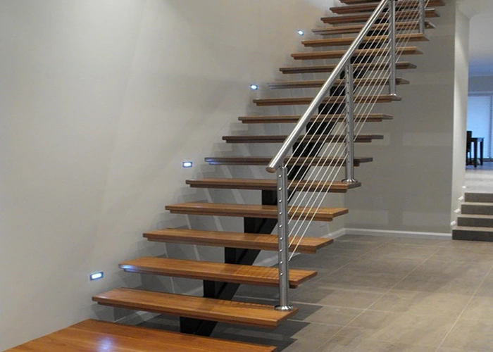 مزایای کلیدی استفاده از تیرآهن در اجرای راه‌ پله ‌ها